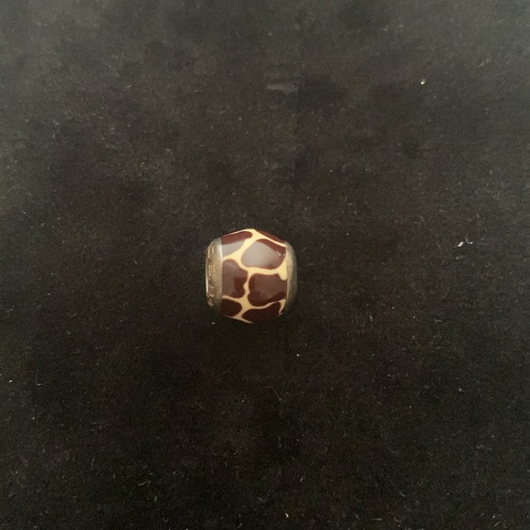 Bacio Italy 925 Sterling Silver Murano Glass Bead Charm. - Picture 4 of 4